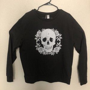 H&M Divided Skull Long Sleeve Crew Neck Sweatshirt Size XL